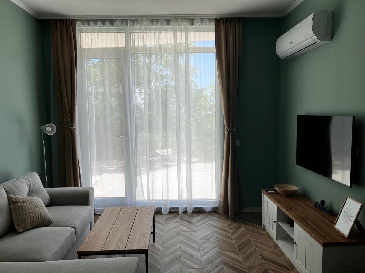 Las Brisas Garden Apartment Burgas Stad Buitenkant foto